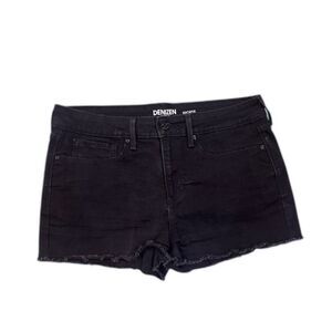Black Levi’s High-Rise Shortie Cut-Off Shorts - 10 / W30